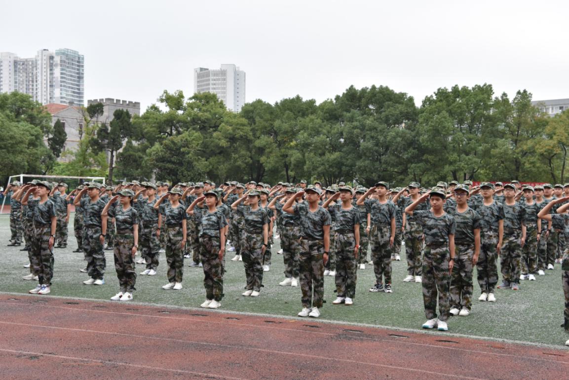 九江市同文中學(xué)舉行2021級(jí)高一新生軍訓(xùn)會(huì)操(圖3) 九江市同文中學(xué)舉行2021級(jí)高一新生軍訓(xùn)會(huì)操(圖3)