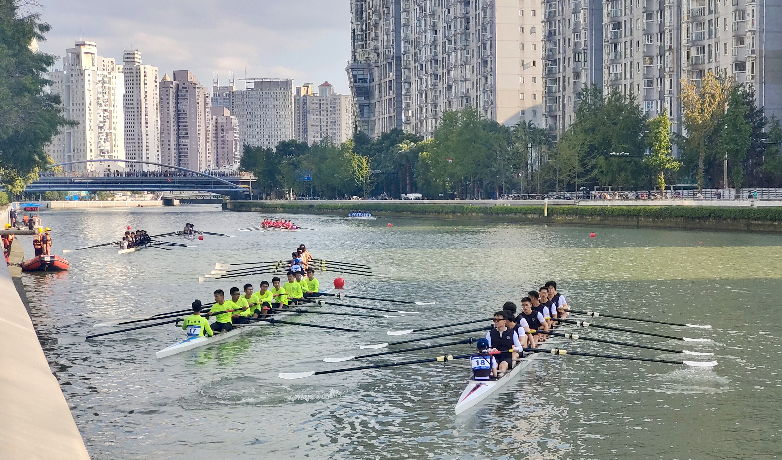 上海奥运会冠军有哪些(对话｜东京奥运冠军张灵：在苏州河赛艇，滋味妙不可言)