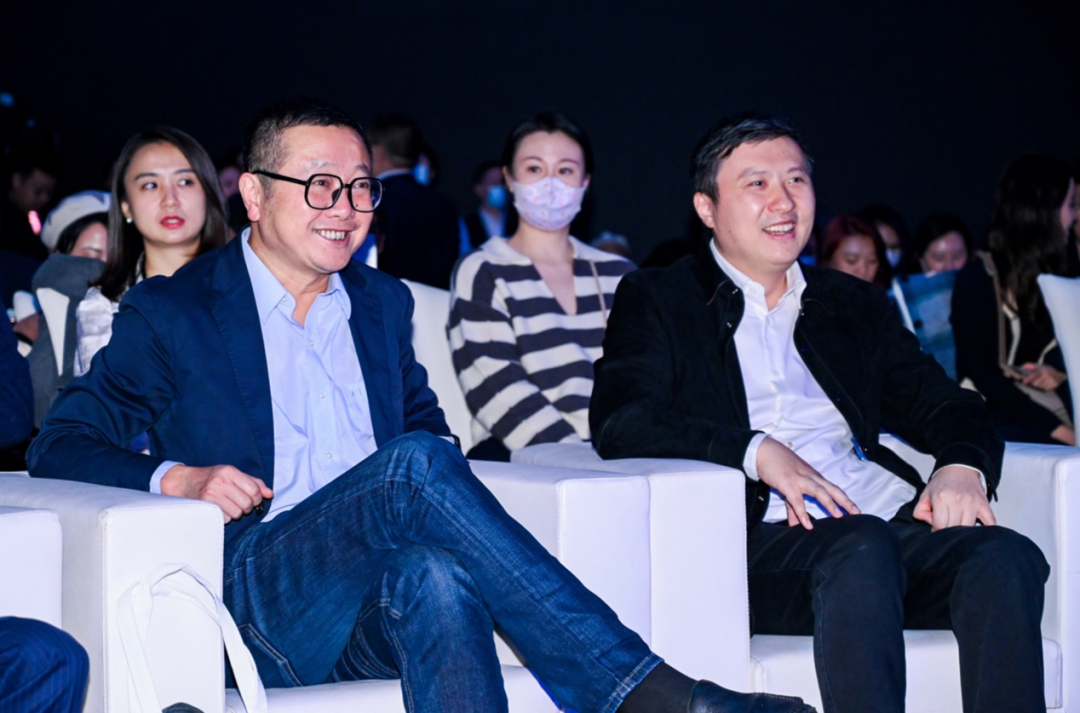 在天美，有多少程序员在「搞副业」？