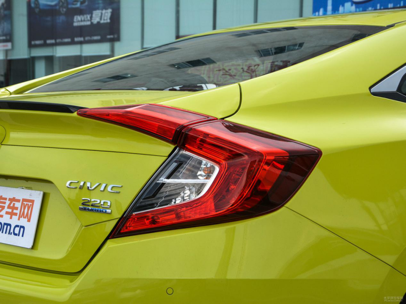 年轻人的第一辆“小钢炮”三款紧凑型运动轿车推荐