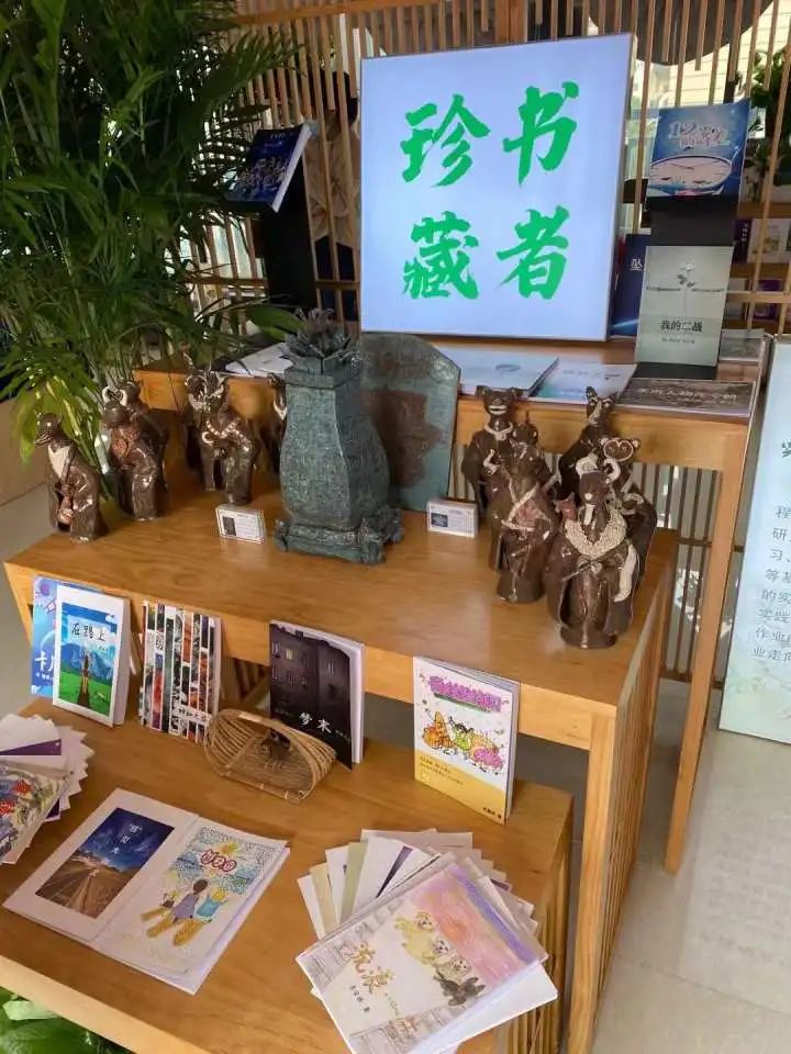 杭州市凤凰小学开了一个作业博物馆(图1)