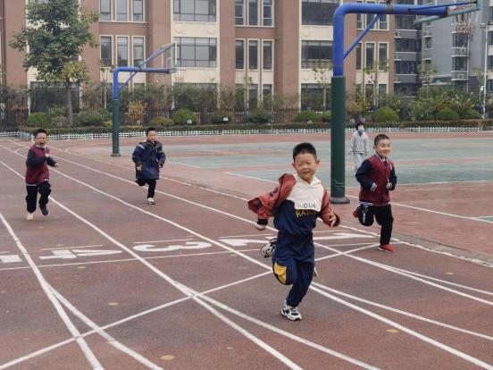 高新区长椿路小学开展体质健康测试(图1)