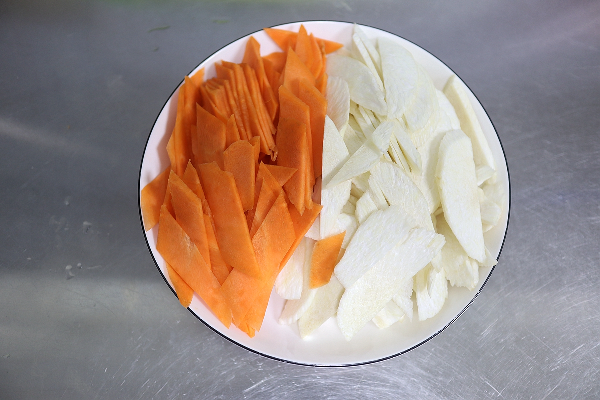 高考营养晚餐用心做，4菜1汤，天之骄子和鱼跃龙门真提气