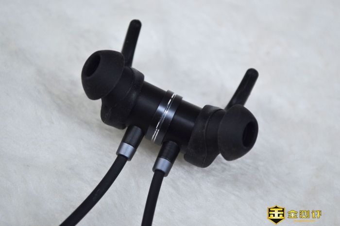 「金测评」NANK南卡S2挂脖式蓝牙耳机：运动游戏两者兼得