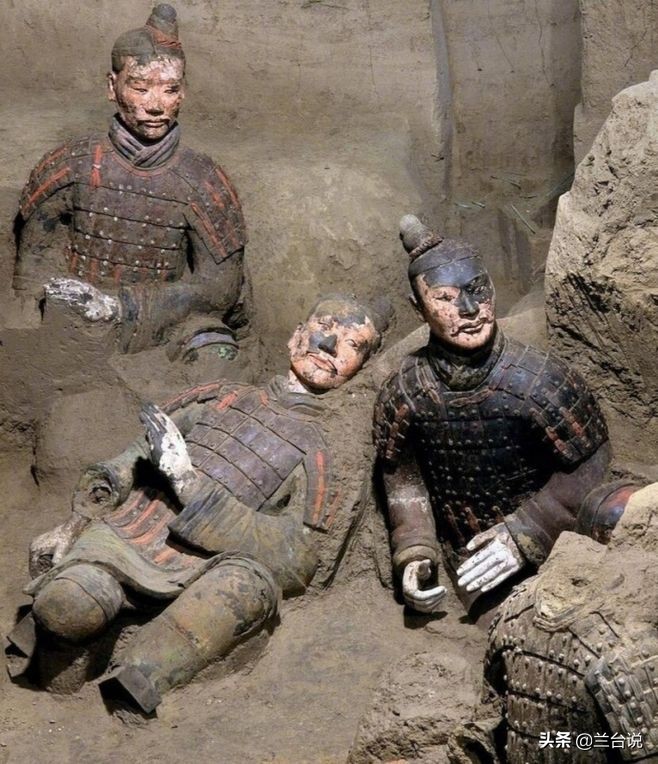 秦始皇陵兵马俑千人千面,生动传神,"活人俑"的传说属实吗?