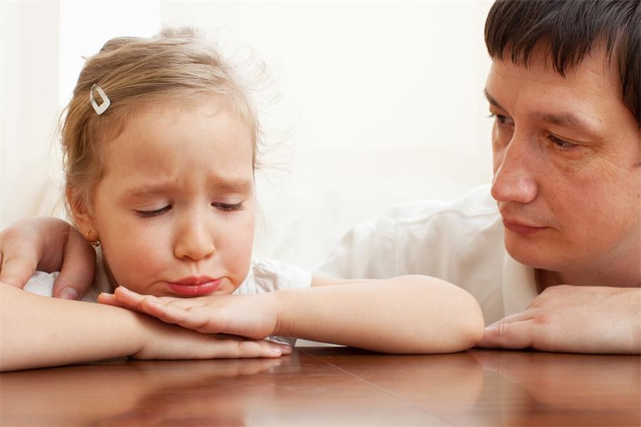 孩子不想读书，父母别急着催促，不妨带他去这几个地方转转