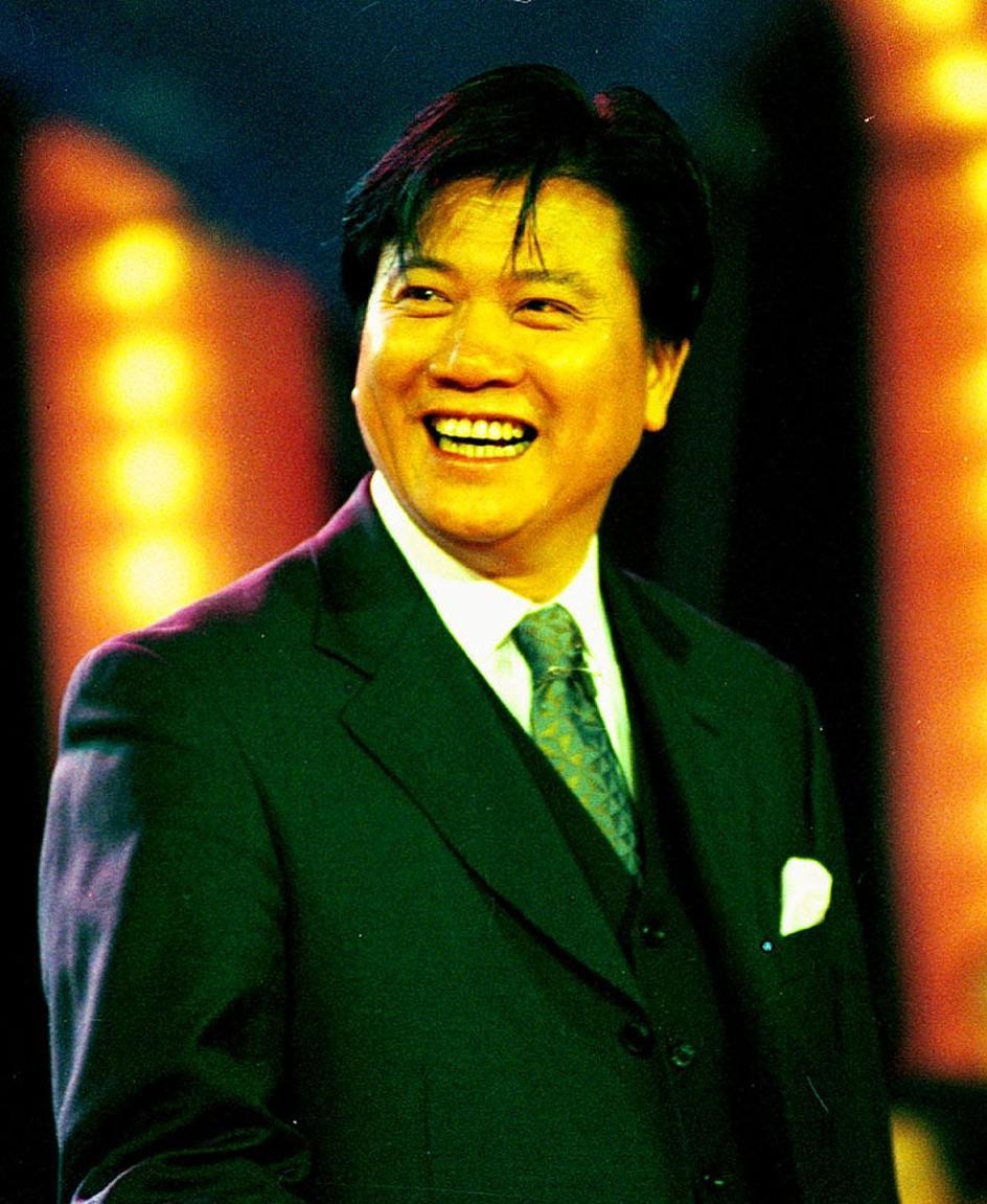 周星驰与万梓良背后的故事,关系再好也要保留一线,却难回曾经