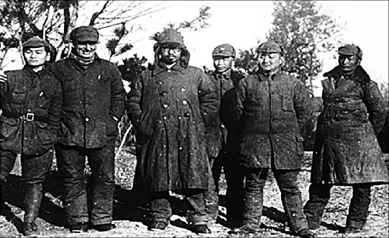 十大元帅1943年谁的级别最高：罗荣桓仅次于朱德和彭德怀，排第三
