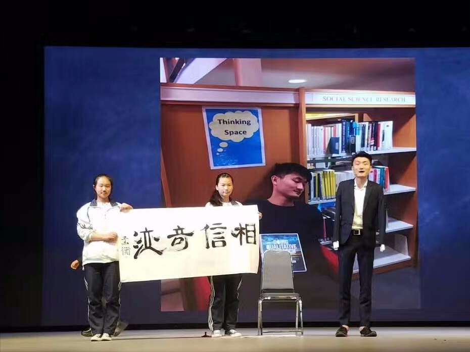 无臂学霸杨孟衡：用脚写字考出文科状元，寒门贵子的开挂人生