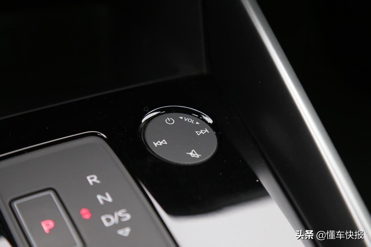 运动兼具实用，试驾奥迪A3 Sportback