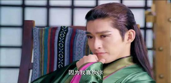 高考前那晚，同桌瞒着我吃了避孕药