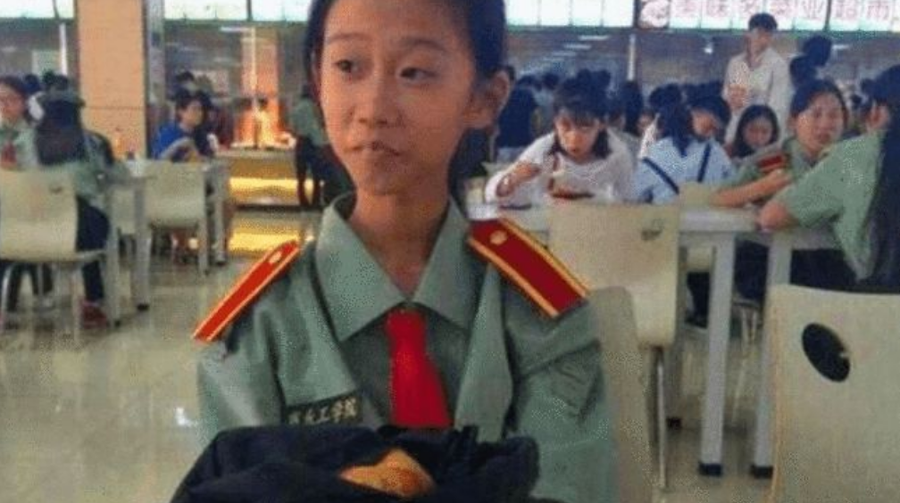 河南神童张易文：10岁上大学，毕业后工资仅200元？