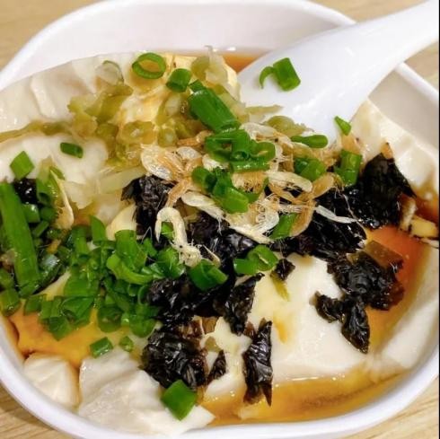 今年暑期，这3部电视剧超火，主角全部来自重庆这所高校！