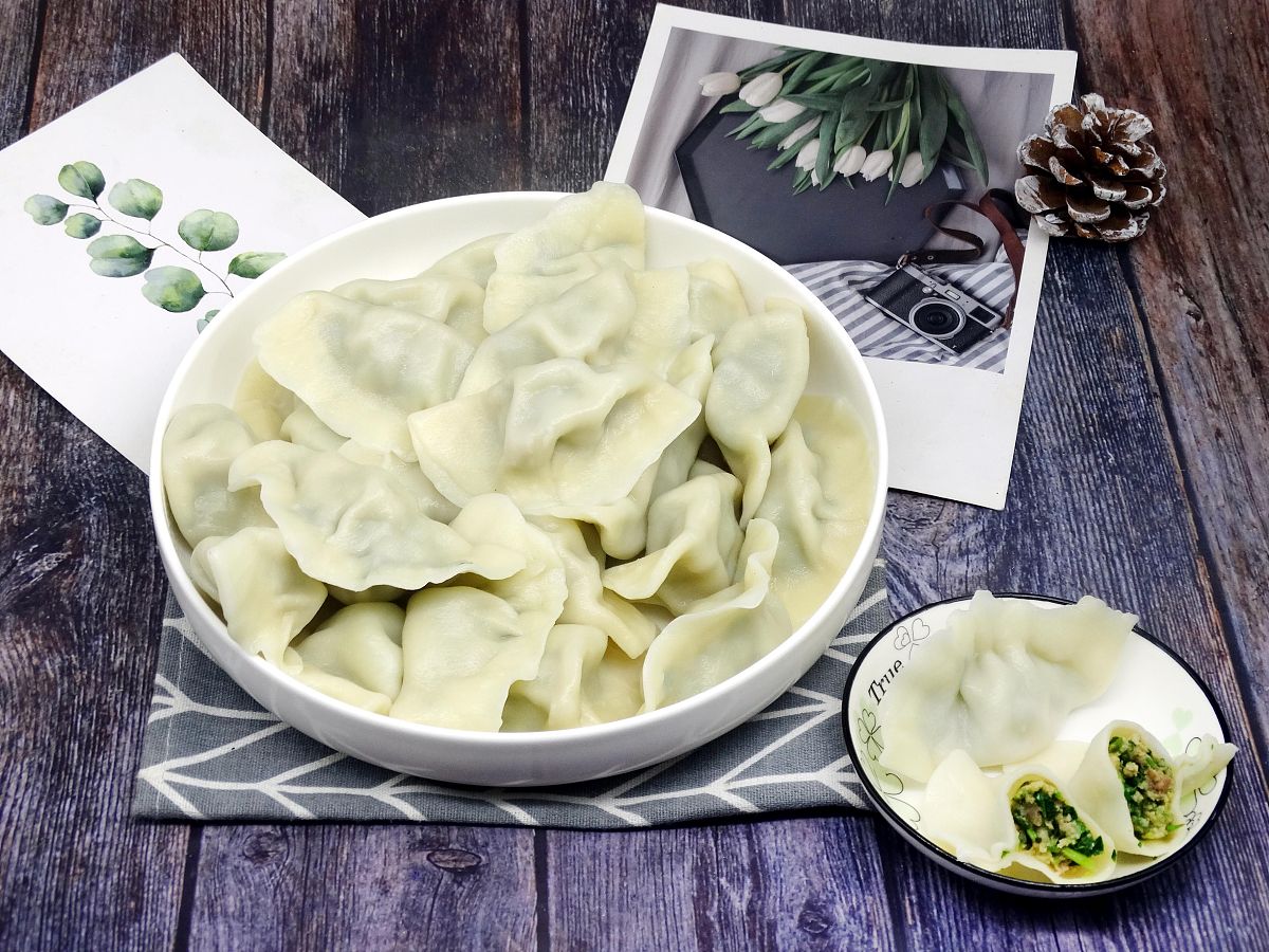 芹菜餡餃子沒有芹菜味？牢記3個訣竅，不僅芹菜味濃，還鮮嫩好吃