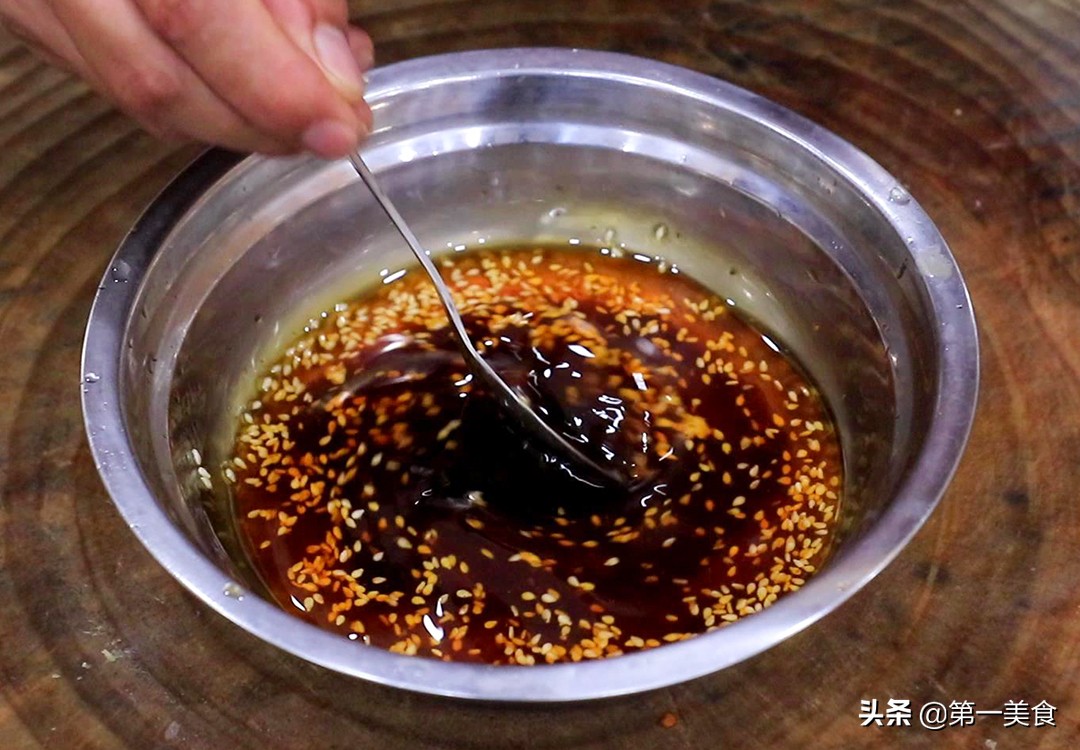口水雞的做法,口水雞的做法 最正宗的做法視頻