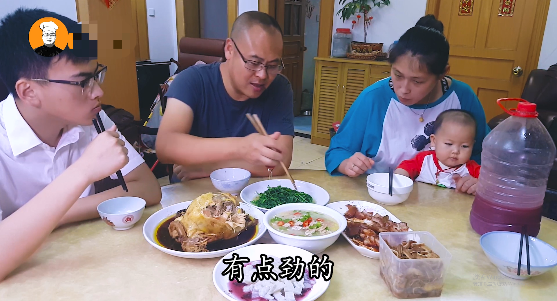 怎么做葡萄酒（教你葡萄酒在家做好喝不上头）