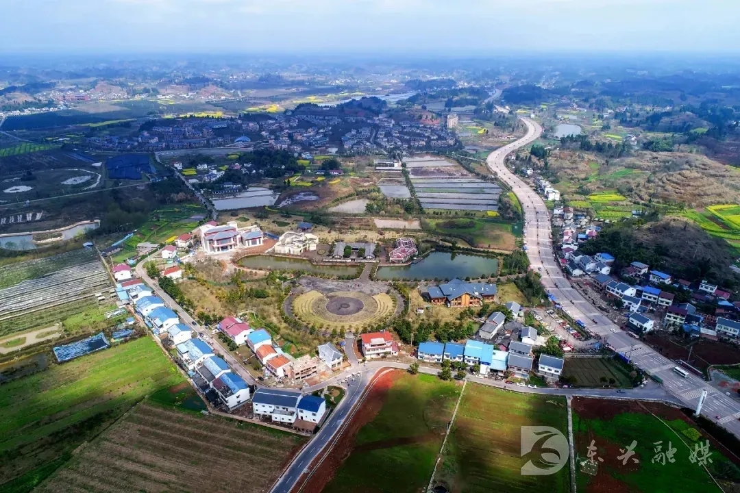 内江市东兴区椑木镇:宏伟规划绘蓝图 卓然而立铸"新城"