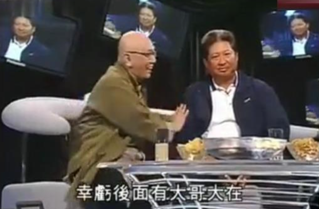 黄霑当年有多狂：敢对成龙撒尿，单挑过李小龙，大骂刘德华3年