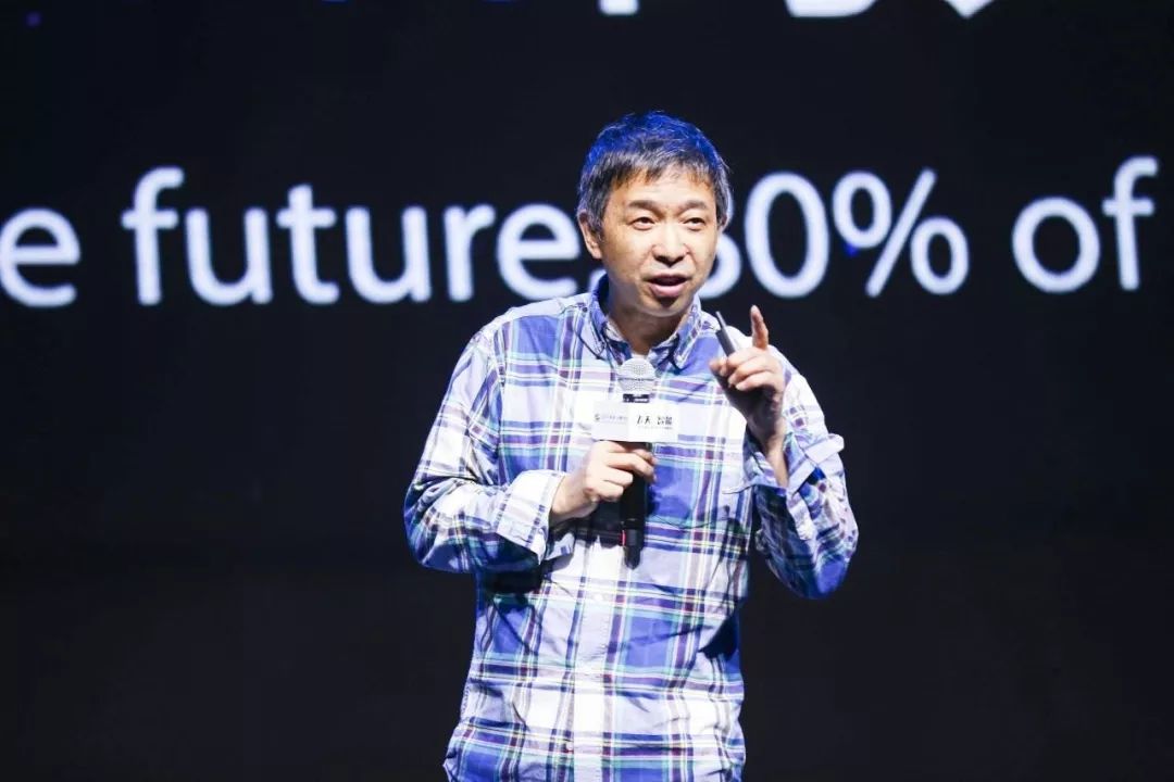 从“忽悠”马云10亿到当选中国院士：有一种成长，叫挨骂