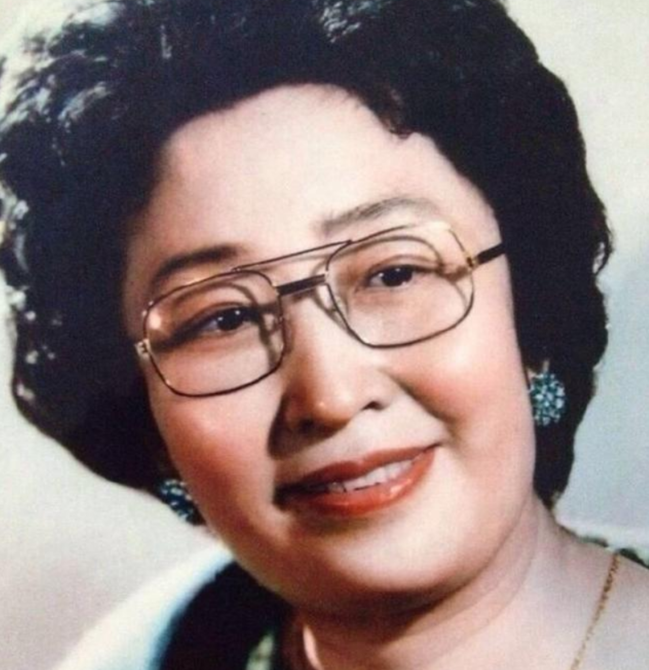 彭玉诠释舍得真谛 放弃事业照顾病重丈夫 64岁当北漂终成影后