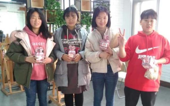 杭高里的“板报”火了，教室变画室，网友直呼这届学生太有才了