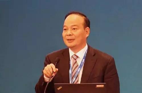 富豪榜：马化腾再登榜首，钟睒睒跌至四名，曾毓群首次进前十