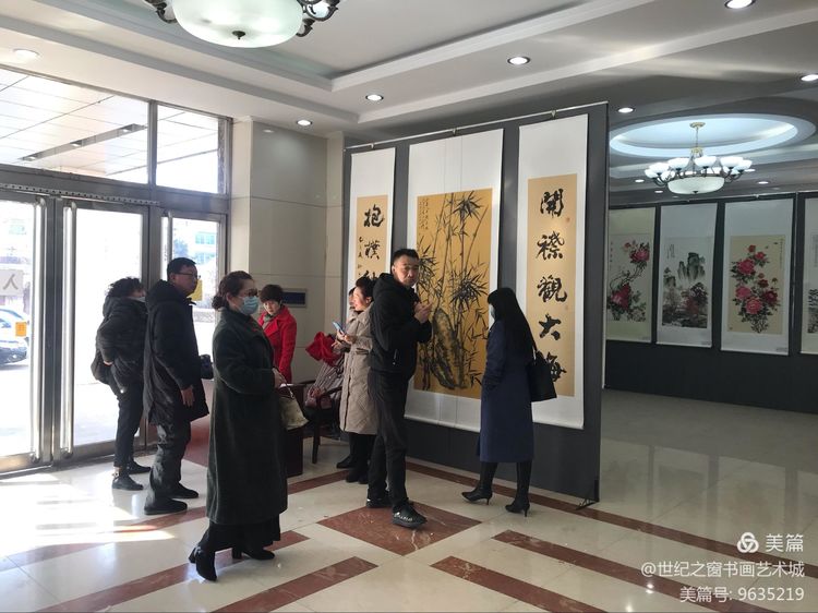 本市热点：抚顺第二届女子书画展拉开帷幕
