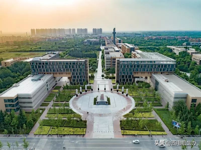 西安面积最大的高校之一：占地270公顷，堪比13个北京鸟巢体育馆