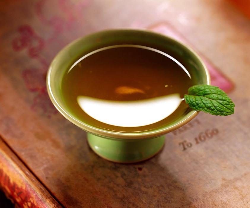 桂枝汤的功效与作用桂枝汤的功效与作用及用法