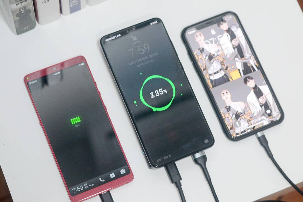 小米无线充又出新品：即是立式无线充电器，又是无线/有线充电宝