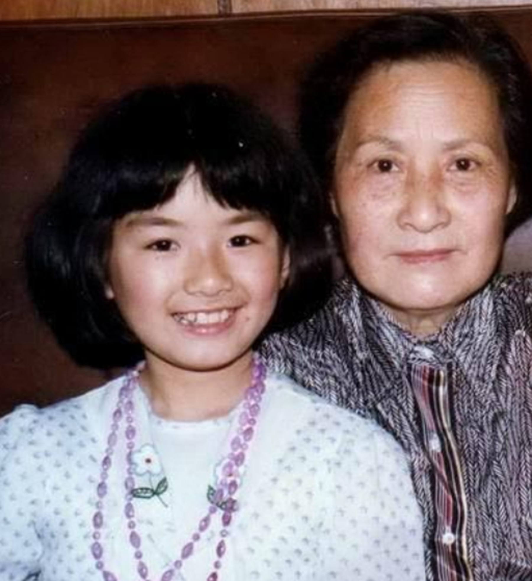 黄奕的“秘密情史”：给2位富豪老公戴绿帽，8段感情都是为了上位