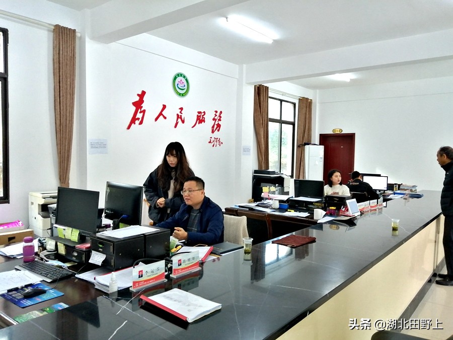 田野上團(tuán)隊(duì)下鄉(xiāng)小記丨走進(jìn)省級美麗鄉(xiāng)村示范村—分鄉(xiāng)鎮(zhèn)百里荒村
