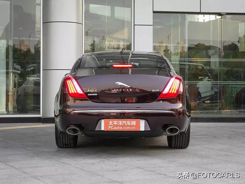 捷豹XJL 5.0巅峰创世版实拍,售价258.8万,它不跟BBA一般见识