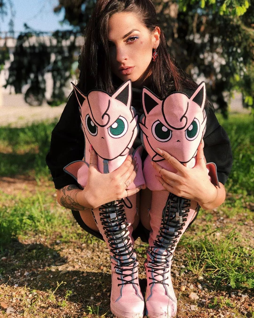 “以前看不起ACG，现在恨不得全身ACG。”