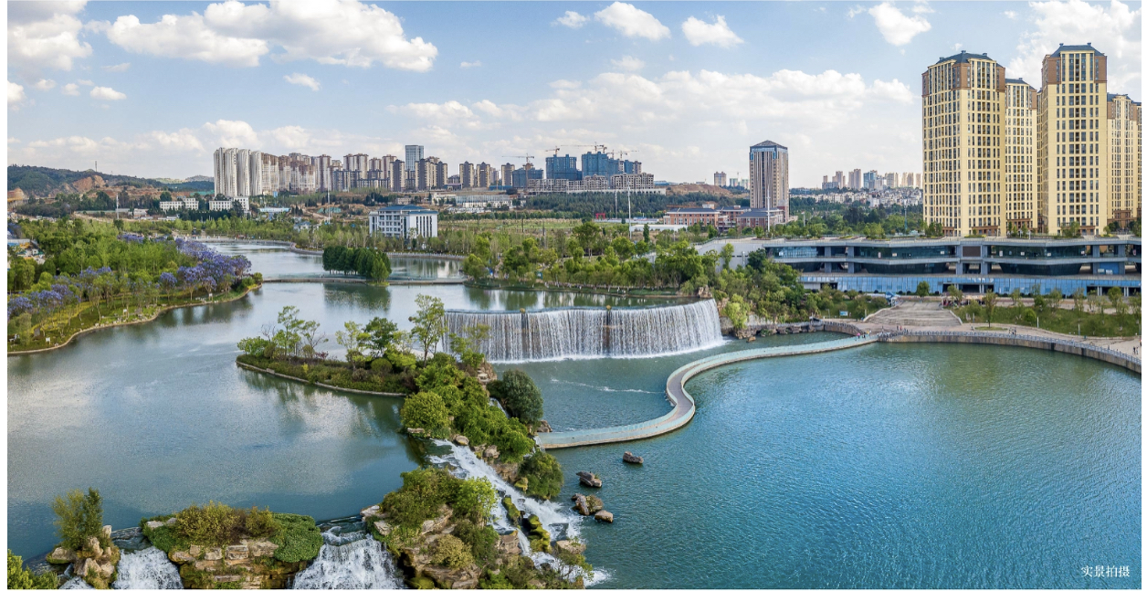 云师大实验中学昆明湖校区首届中考平均分546.79，高中部建设将启