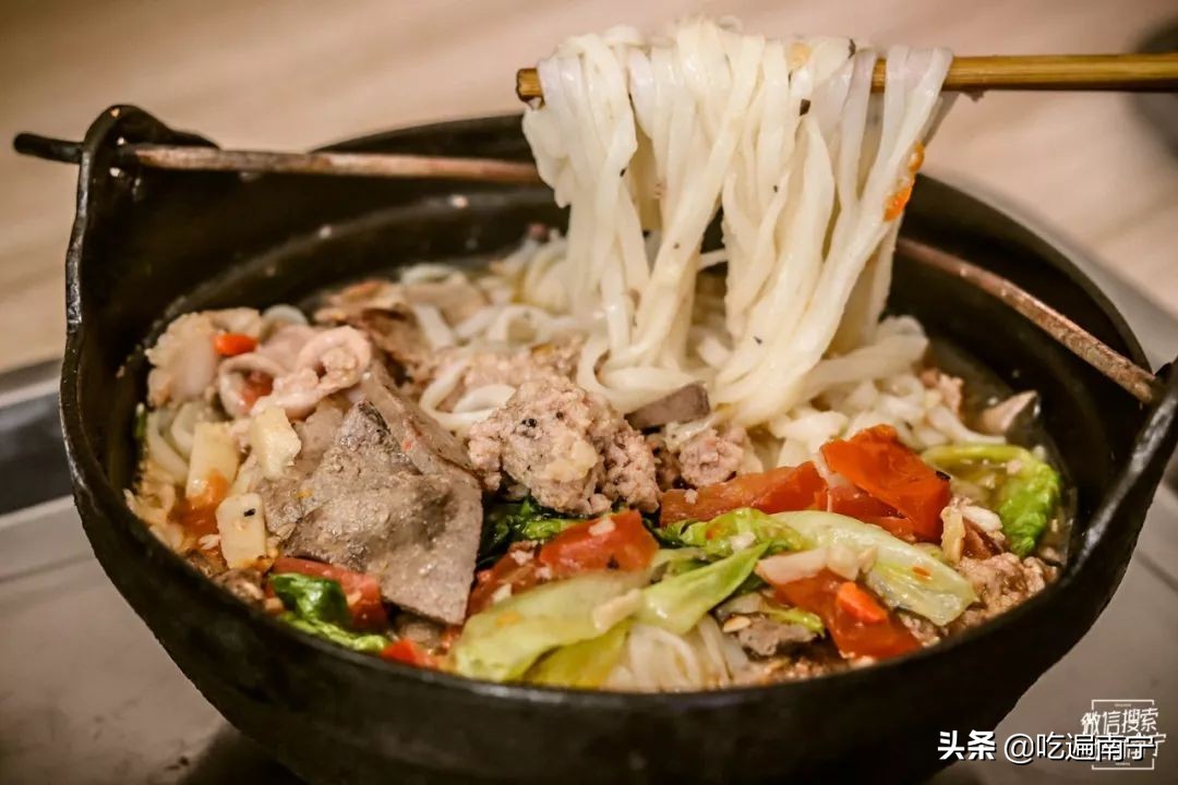 新竹这家开了快30年的粉店，一天能卖300碗老友粉