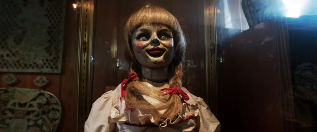 10个电影中的恐怖娃娃，其中3个都是温子仁制作的