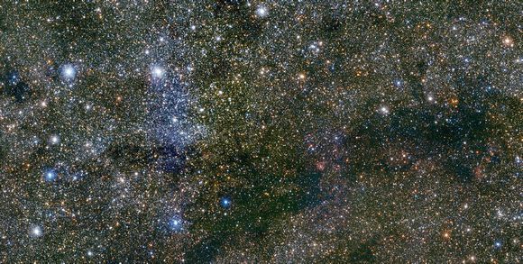 一张超过24G的图片，来自美国国家宇航局（NASA）发布的银河照片