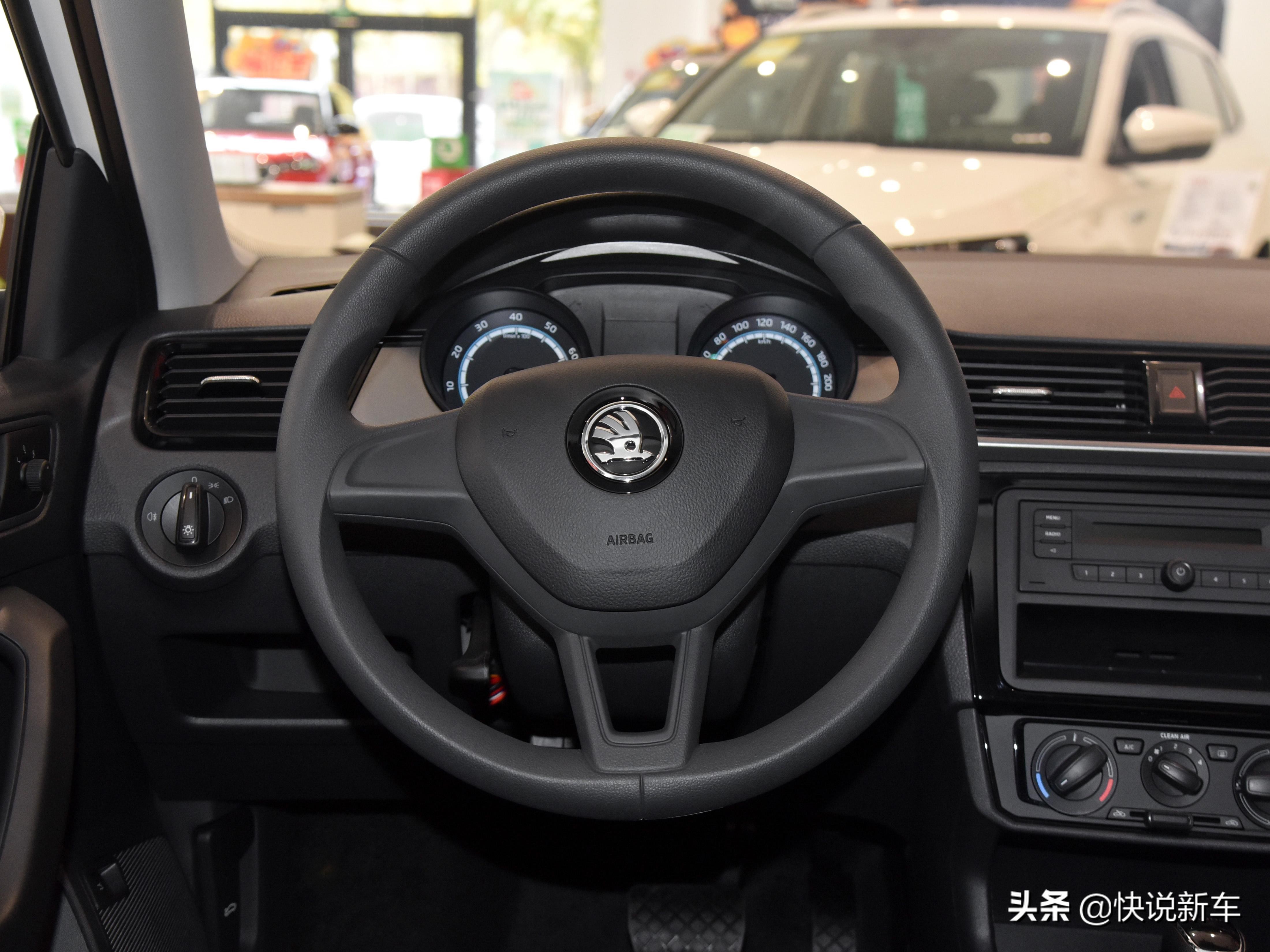 德系买菜车，省心又省钱，配置够用，实拍昕锐