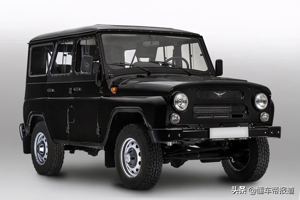 新车 </p><p>　　 配三菱2.4T汽油动力，售价9.48万元，BJ 212致敬版上市