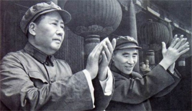 十大元帅排名是凭资历，还是战功？排名背后的依据到底是什么？