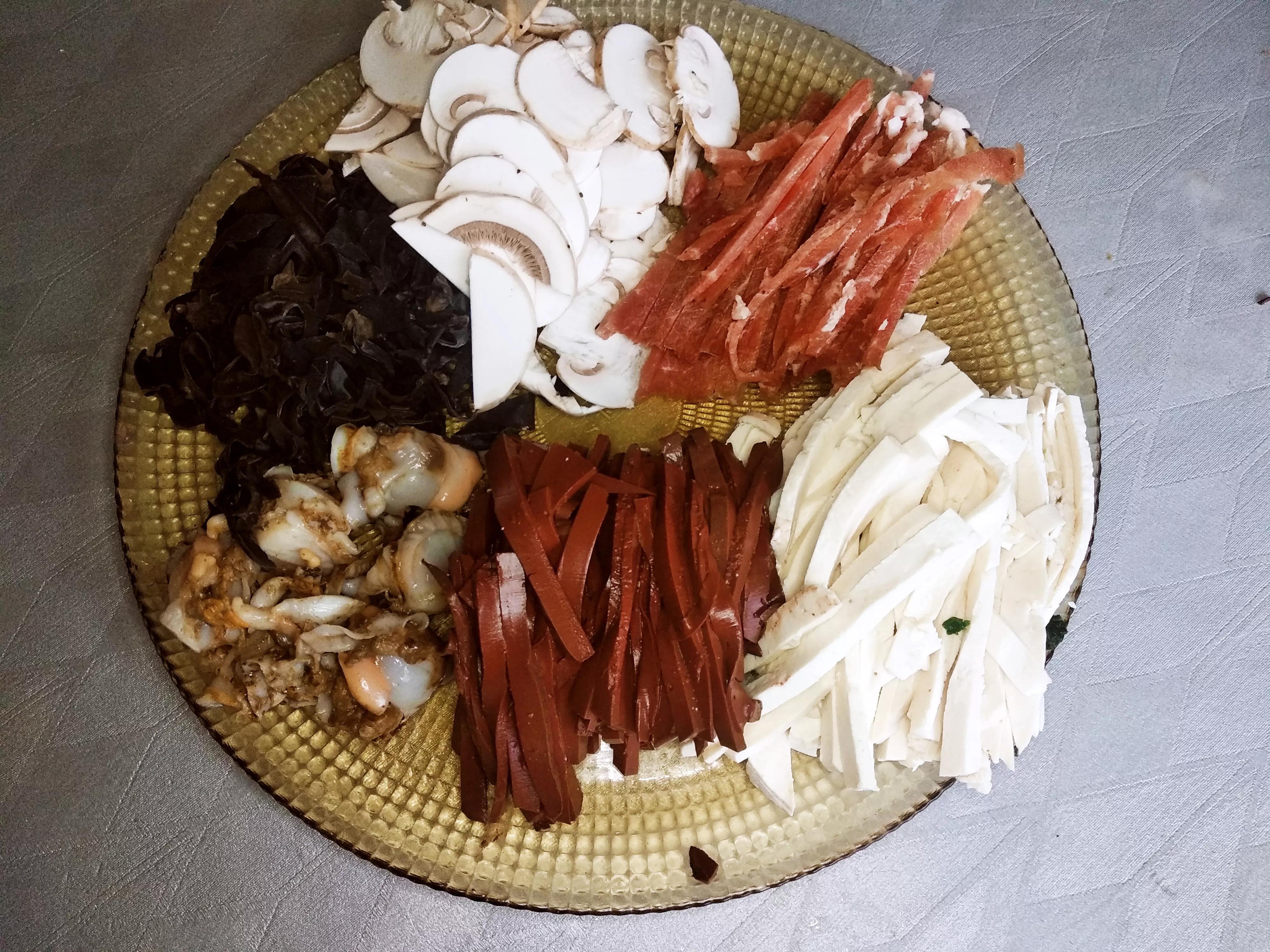 做酸辣汤，掌握“2放3窍门”，汤鲜味酸辣，家人都爱喝