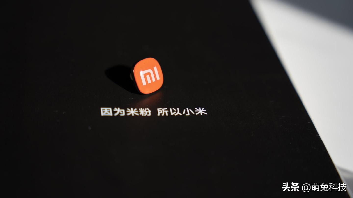为什么月薪三千的人分期买苹果，月入三万的人却爱用小米？