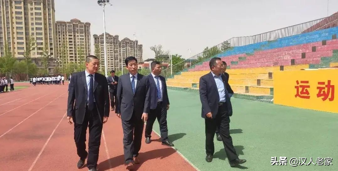 兼收并蓄 博采众长 北师大汉中实验学校筹备组考察多所兄弟院校