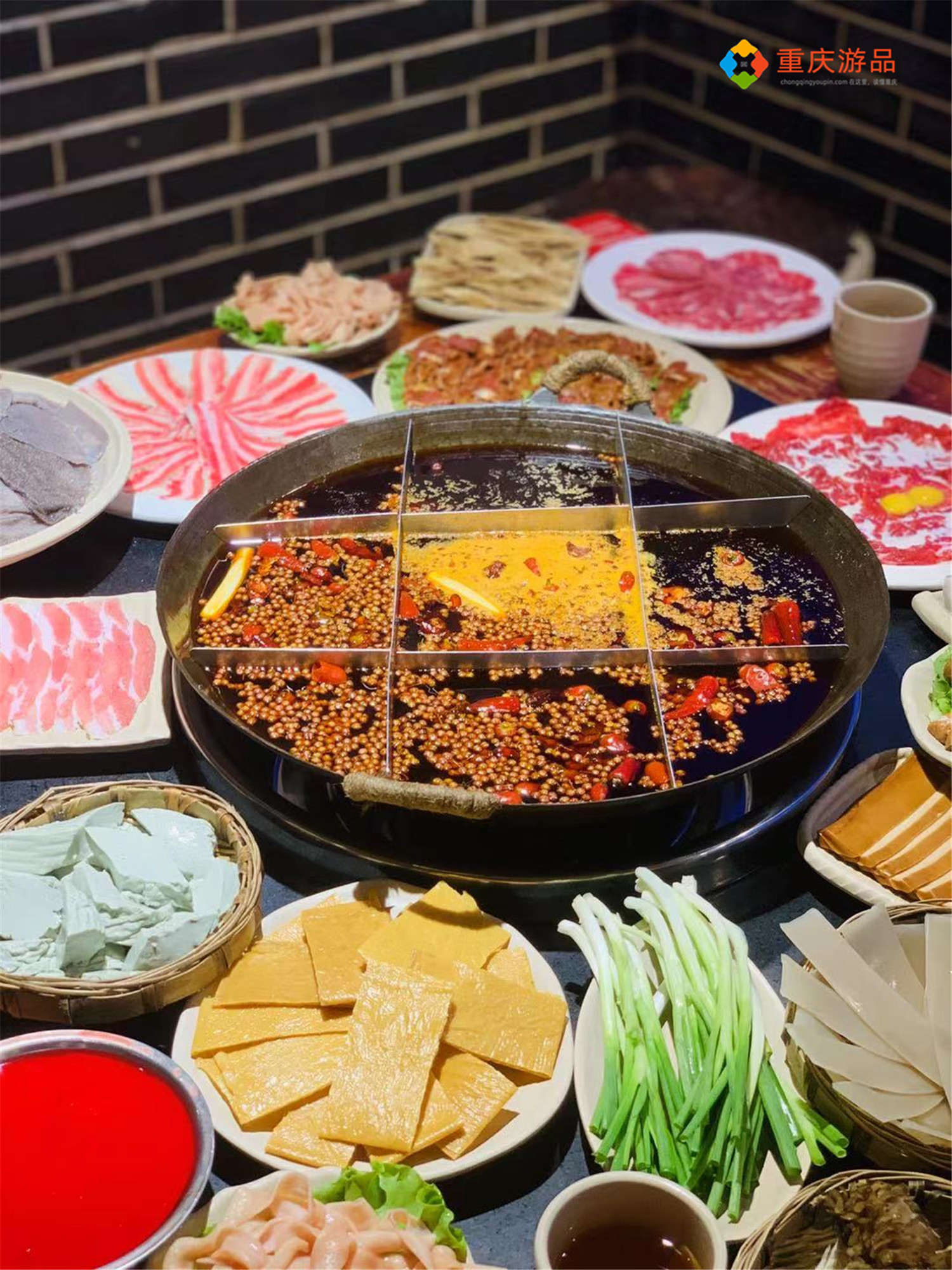 重庆火锅门店突破15万家，海底捞即将关闭300家，这个时代变了？