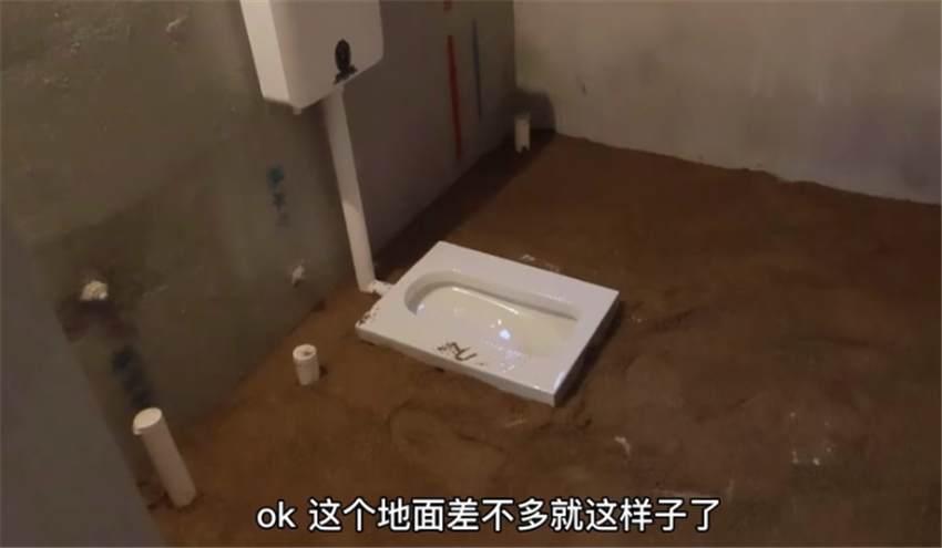 90后小伙租毛坯房爆改，10天仅花3万就装成这样？房东都认不出来