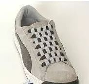 鞋带打结（鞋带打结方法图解）