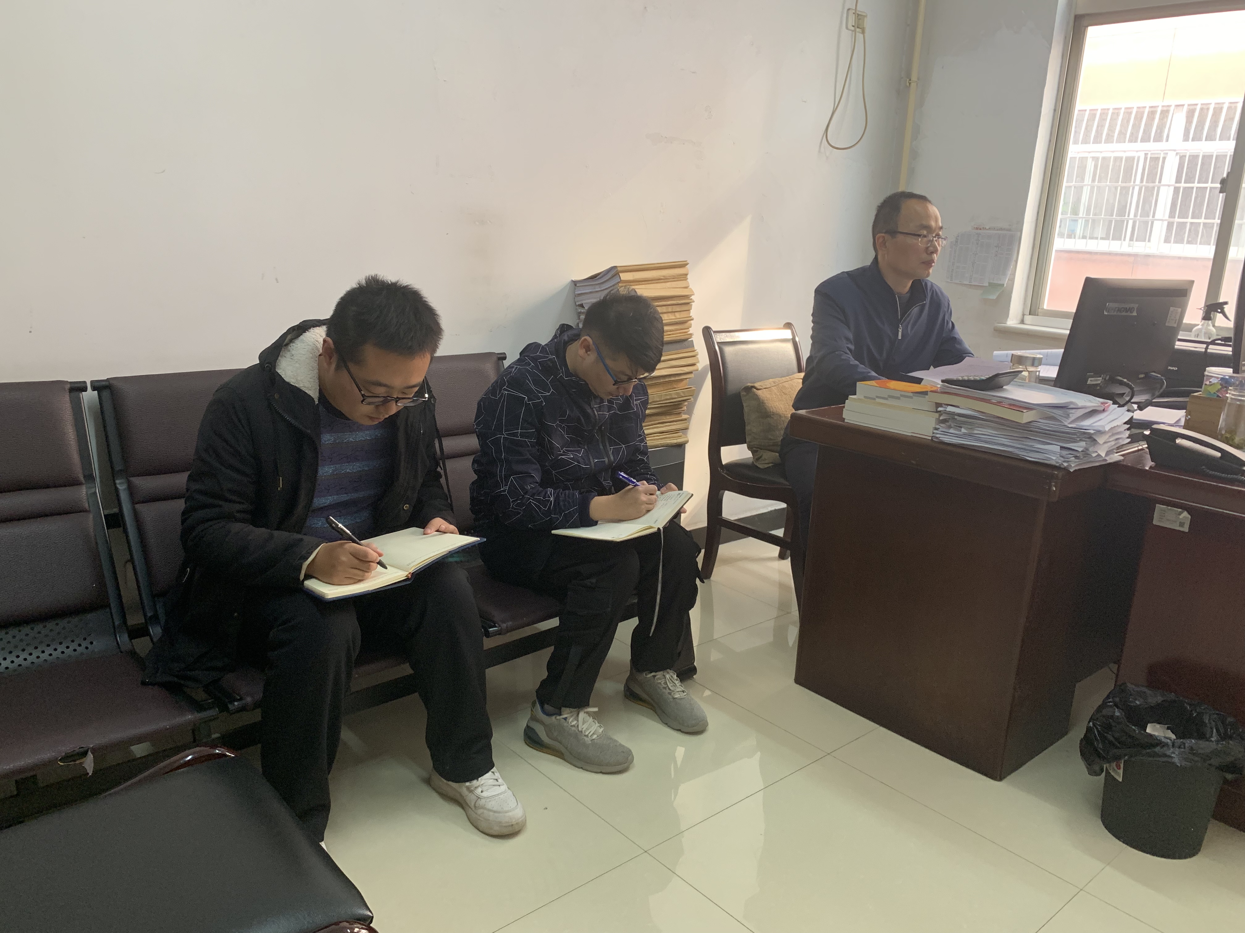 西安阎良法院：审执工作全面部署 吹响结案冲锋号角