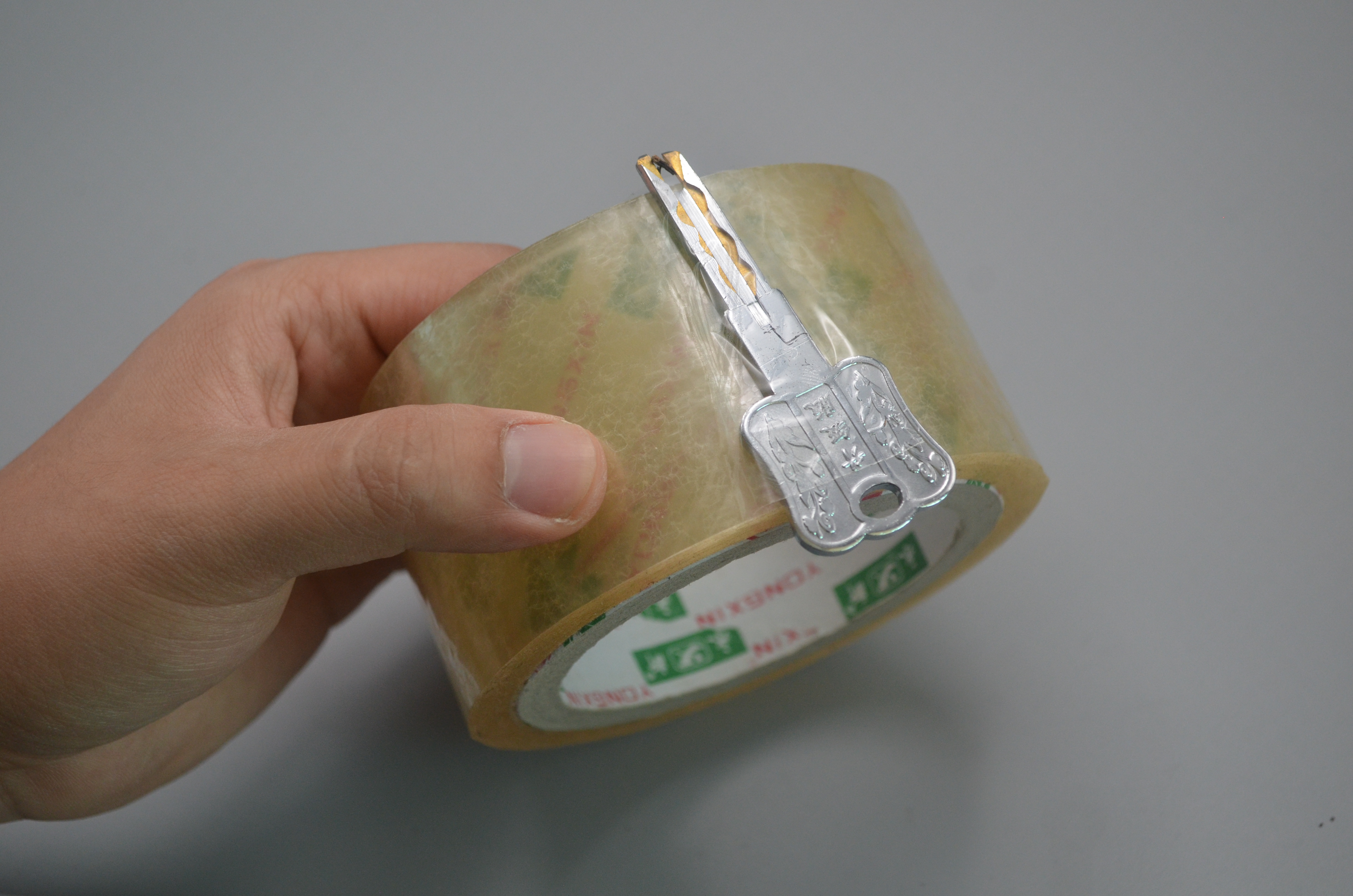 家里有废旧钥匙，一把也别扔，用途花钱也难买，真的涨知识了