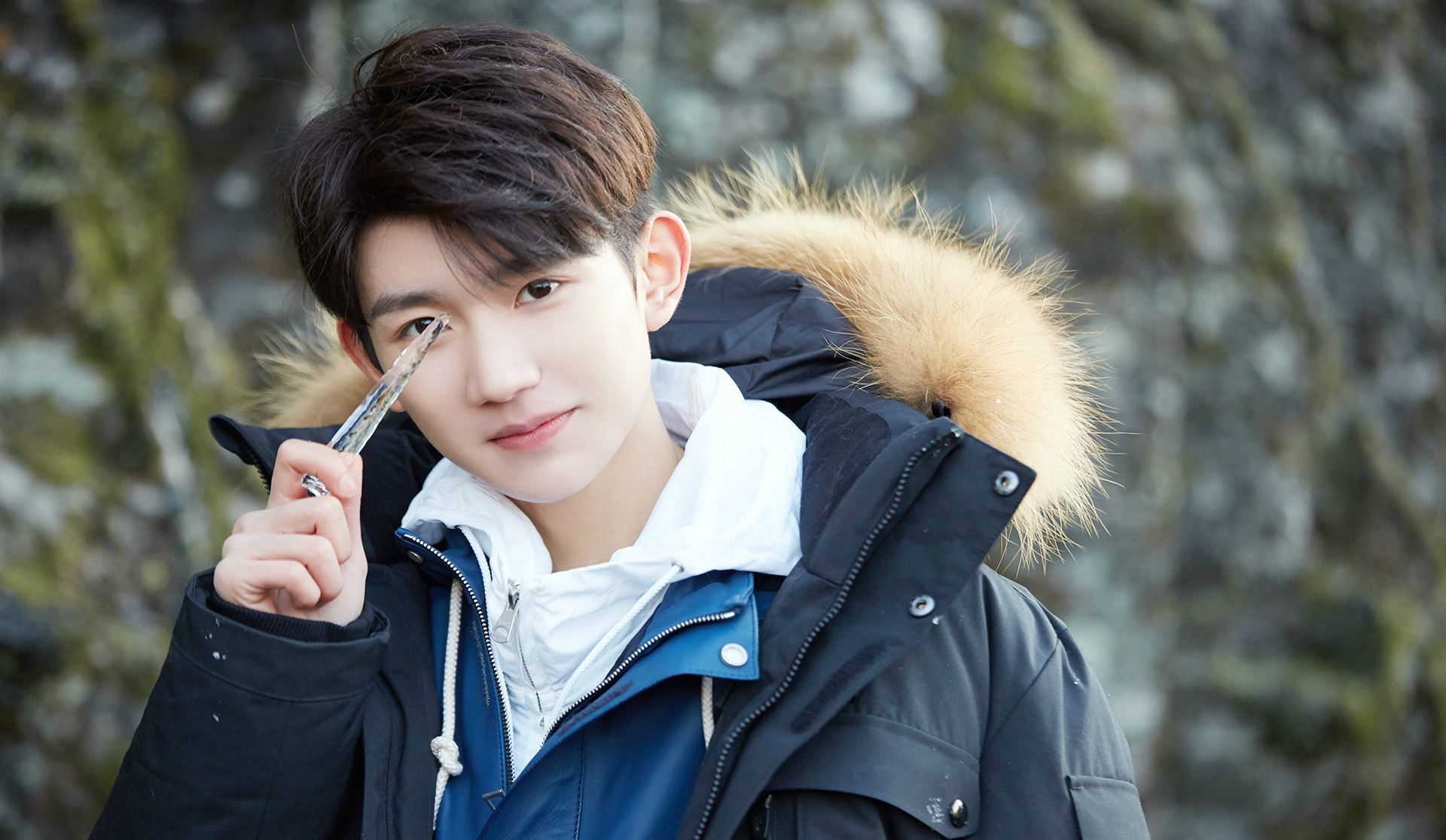 网曝王源与欧阳娜娜留学住同一栋公寓，月租4万3，学费高到惊人